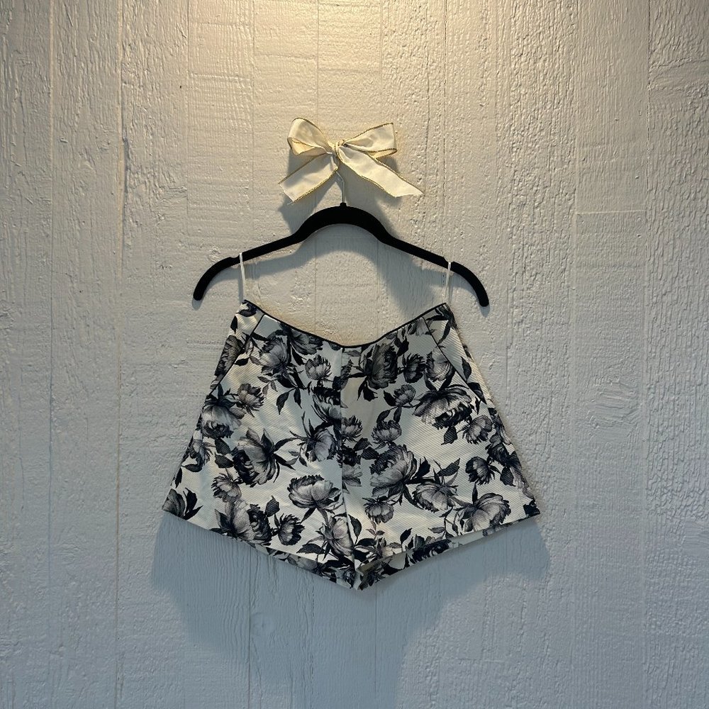 TOP SHOP Short Shorts